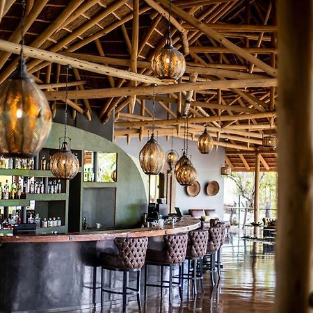 Etosha Oberland Lodge Okaukuejo Zewnętrze zdjęcie