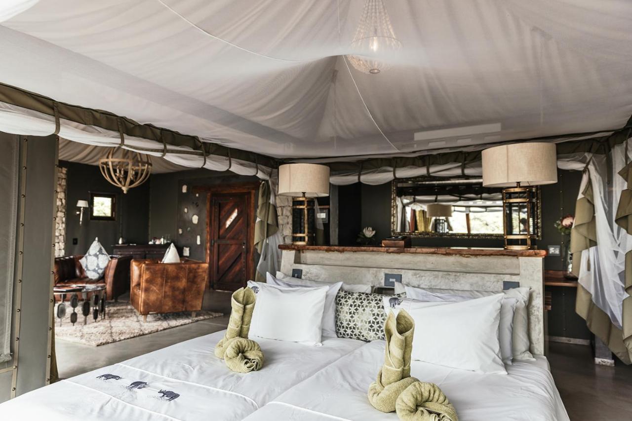 Etosha Oberland Lodge Okaukuejo Zewnętrze zdjęcie